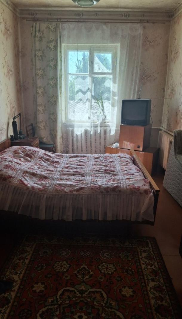 Дом, 5-кімн., Буды, Харьковский район