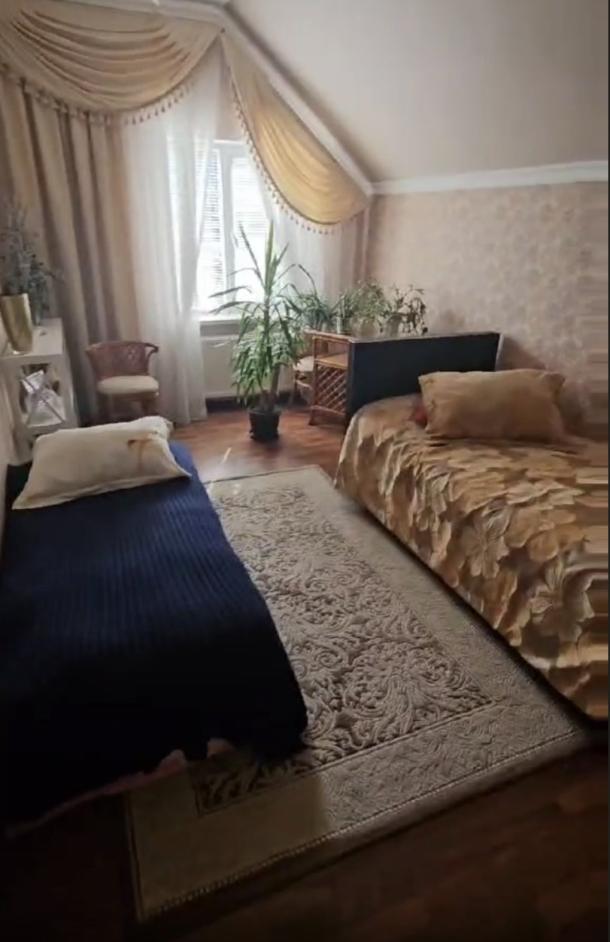 Дом, 5-кімн., Дергачи, Харьковский район