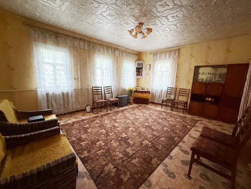 Дом, 4-кімн., Новопокровка, Чугуевский район