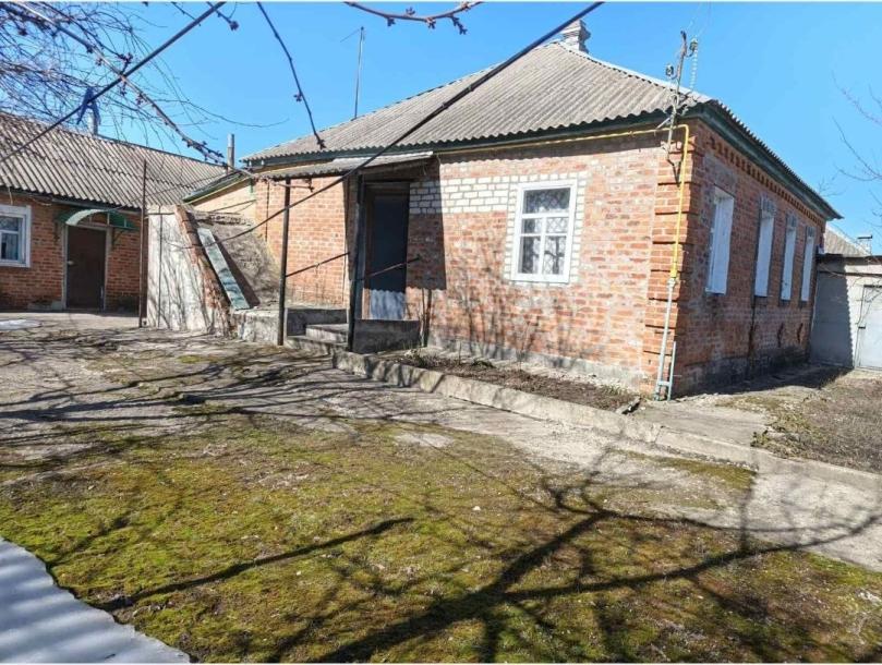 Дом, 4-кімн., Малиновка, Чугуевский район
