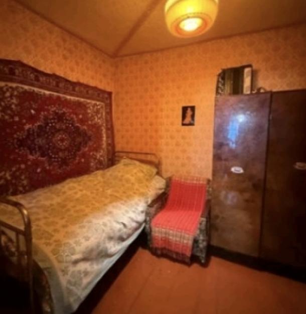 Дом, 3-кімн., Харьков, Рогань жилмассив