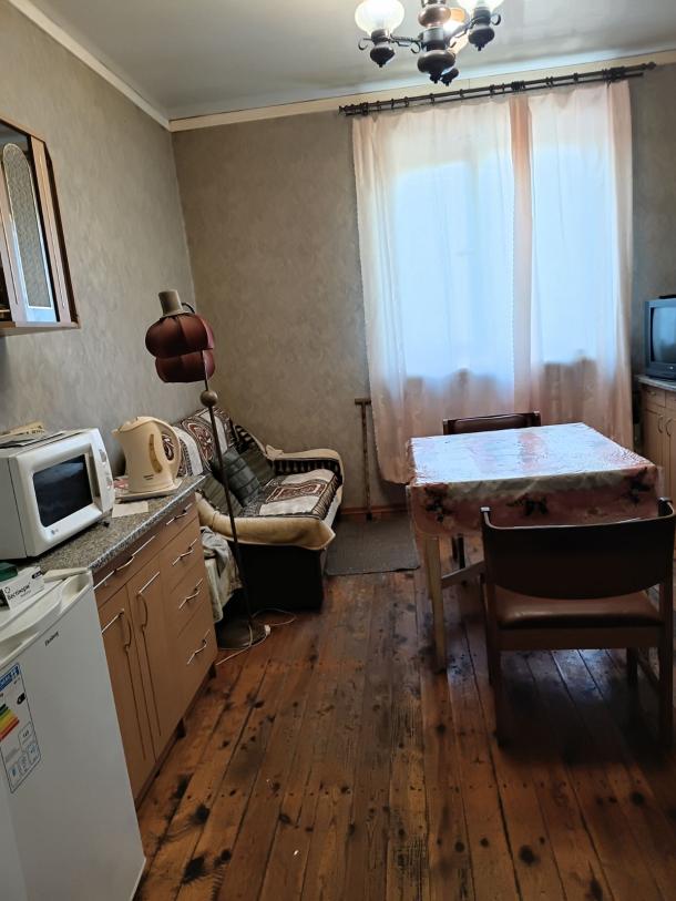Дом, 6-кімн., Харьков, Павленки