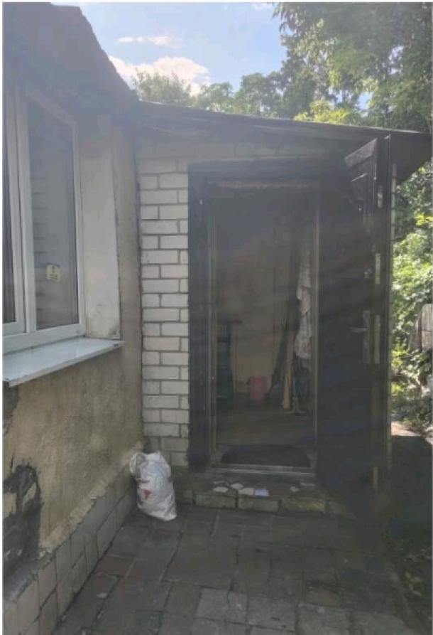 Дом, 3-кімн., Харьков, Рогань жилмассив