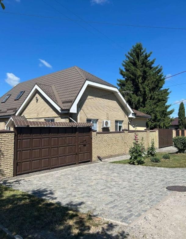 Дом, 6-кімн., Харьков, Холодная Гора