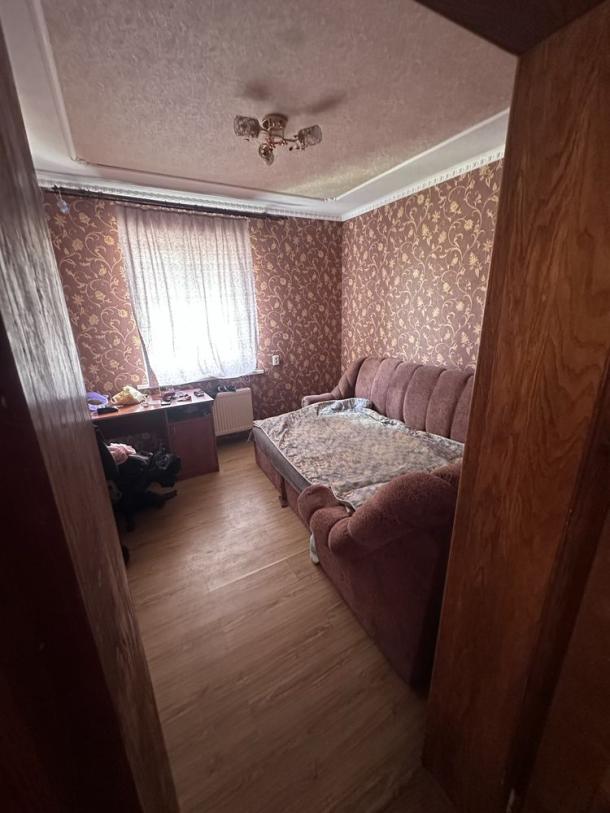 Дом, 5-кімн., Чугуев, Чугуевский район