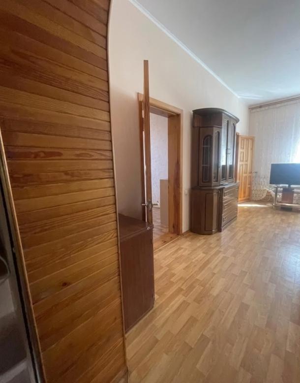 Дом, 4-кімн., Харьков, Немышля