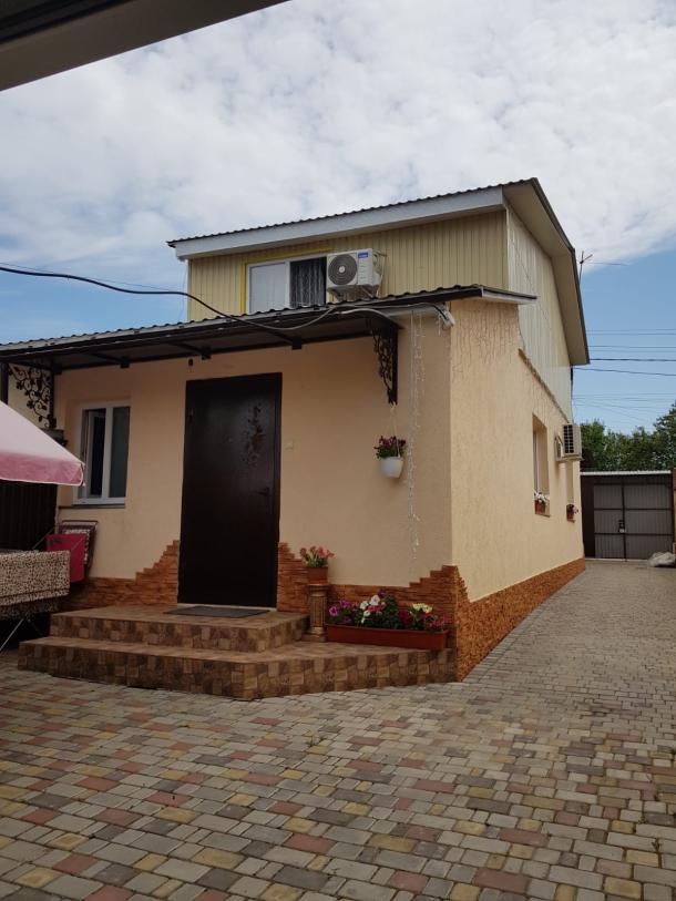 Дом, 4-кімн., Харьков, ХТЗ