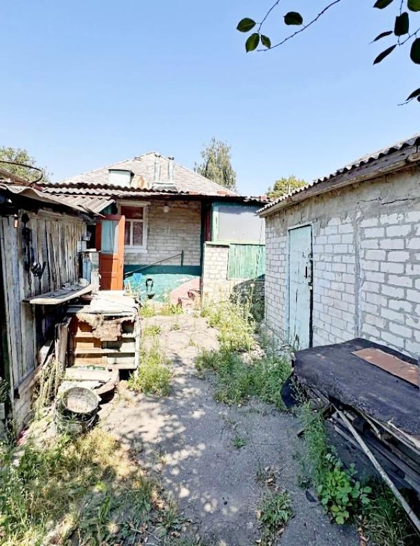 Дом на 2 входа, 4-кімн., Харьков, Основа