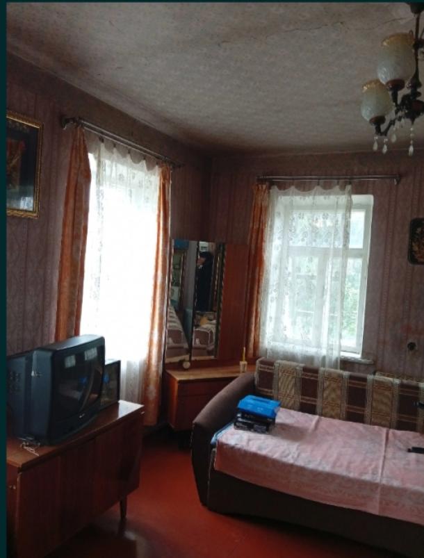 Дом, 3-кімн., Люботин, Харьковский район