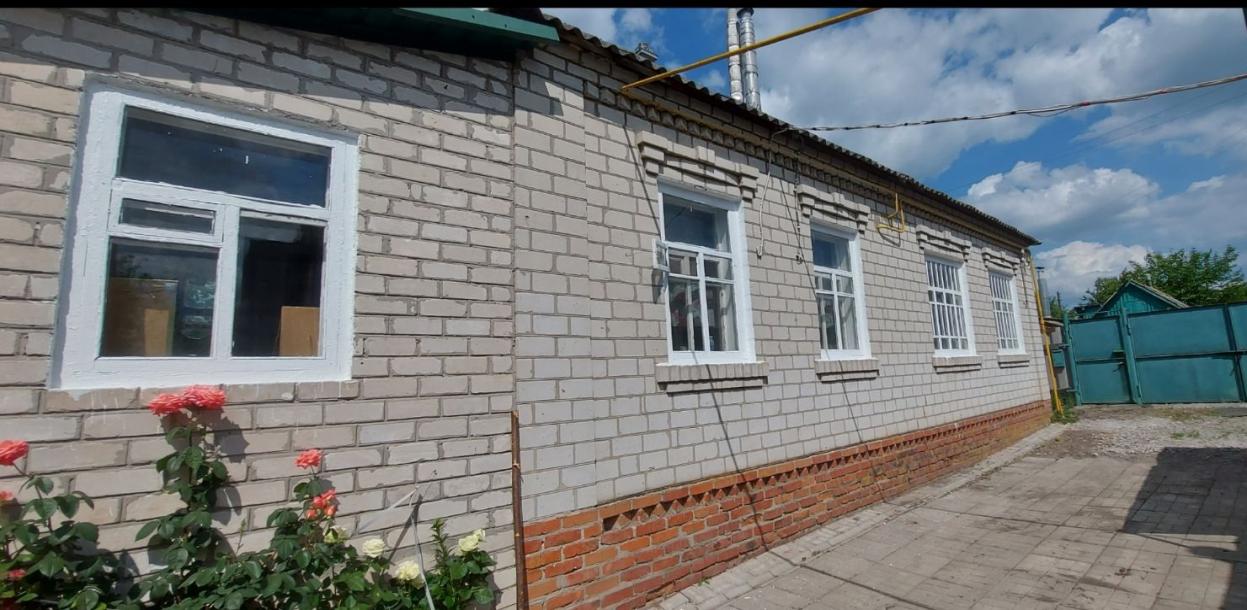 Дом, 4-кімн., Новая Водолага, Харьковский район