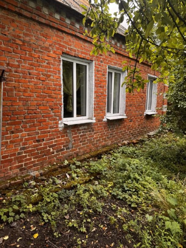Дом, 4-кімн., Краснокутск, Богодуховский район