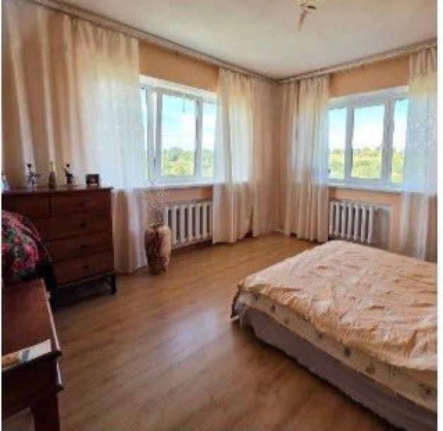 Дом, 5-кімн., Березовка, Харьковский район