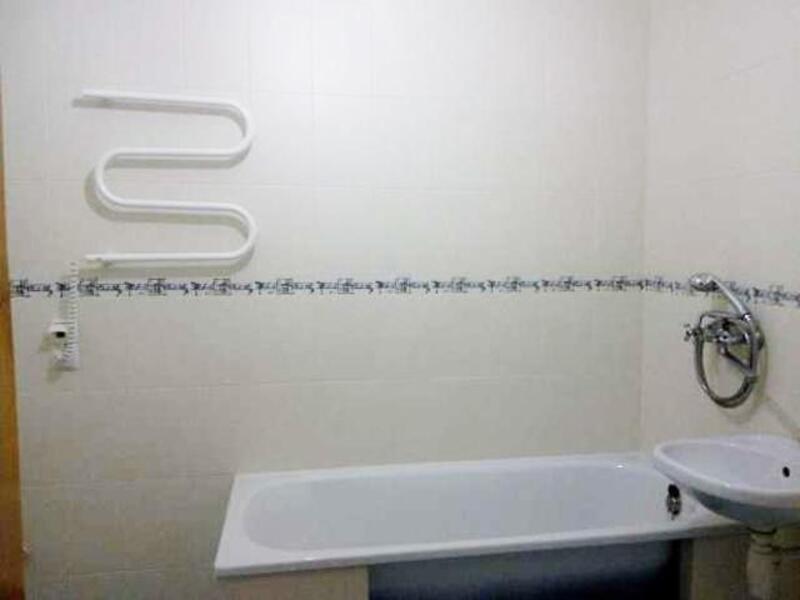 Дом, 2-кімн., Чугуев, Чугуевский район