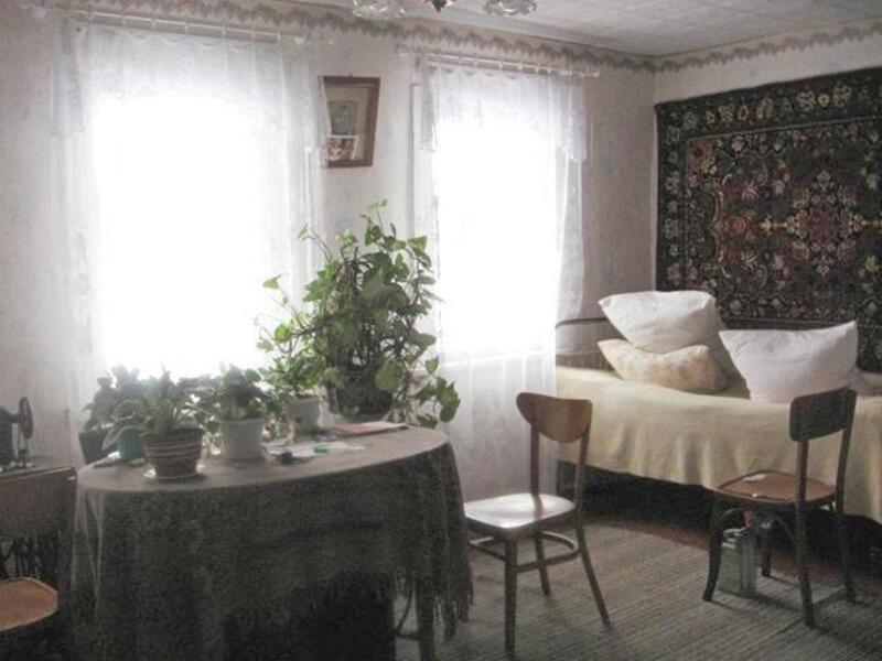Дом, 2-кімн., Малиновка, Чугуевский район