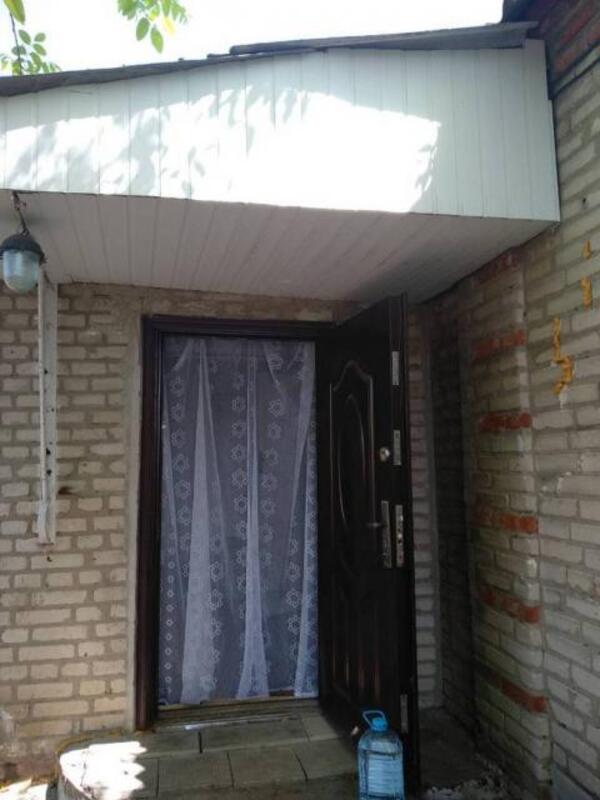 Дом на 2 входа, 5-кімн., Буды, Харьковский район