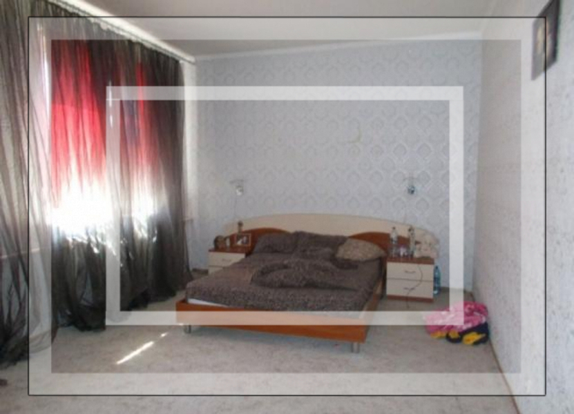 Дом, 5-кімн., Харьков, Залютино