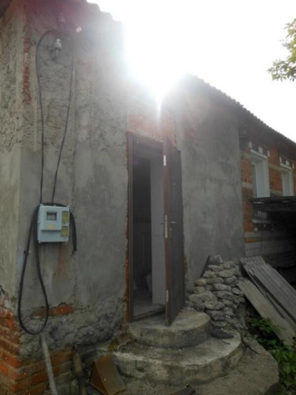 Дом, 3-кімн., Харьков, Большая Даниловка