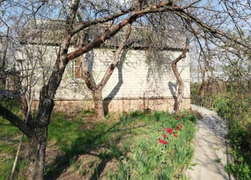 Дом, 4-кімн., Чугуев, Чугуевский район