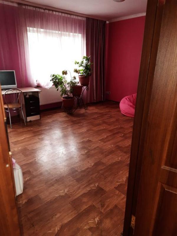 Дом, 4-кімн., Харьков, Кирова поселок