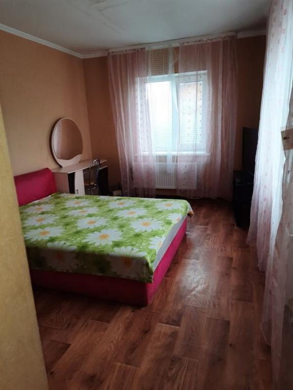 Дом, 4-кімн., Харьков, Кирова поселок