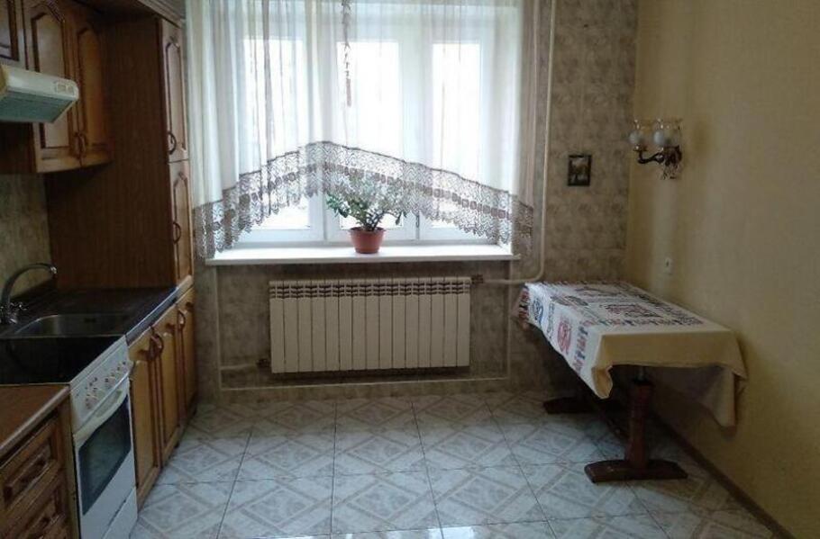 Дом, 4-кімн., Харьков, Одесская