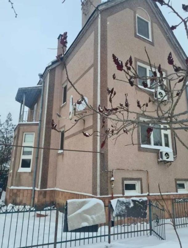 Дом, 5-кімн., Харьков, Жихарь