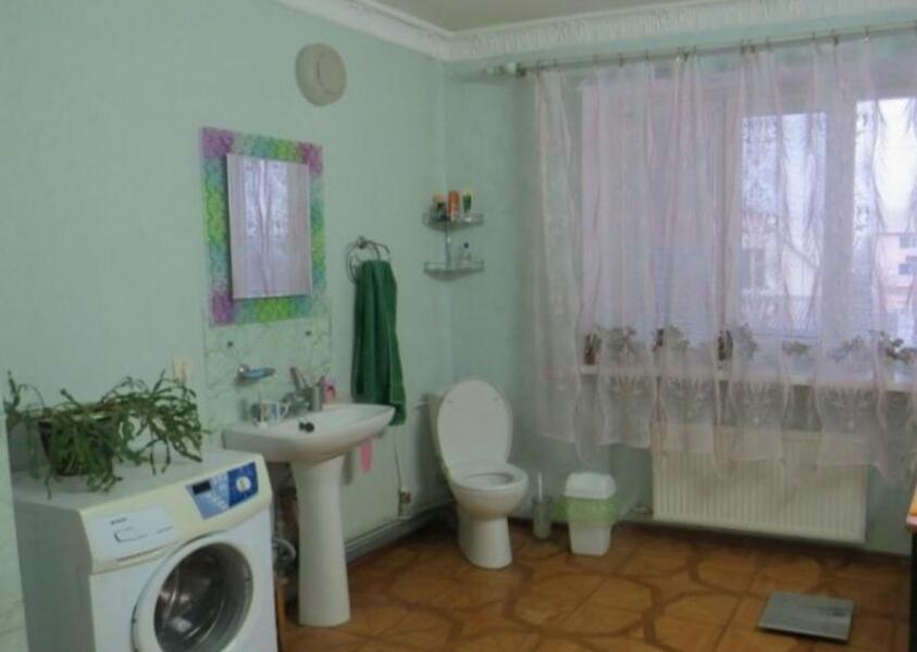 Дом, 6-кімн., Покотиловка, Харьковский район