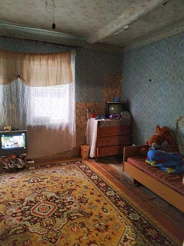 Дом, 2-кімн., Харьков, Песочин