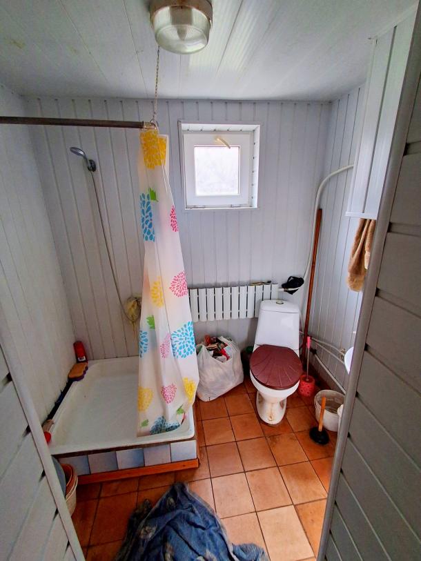 Дом, 3-кімн., Люботин, Харьковский район