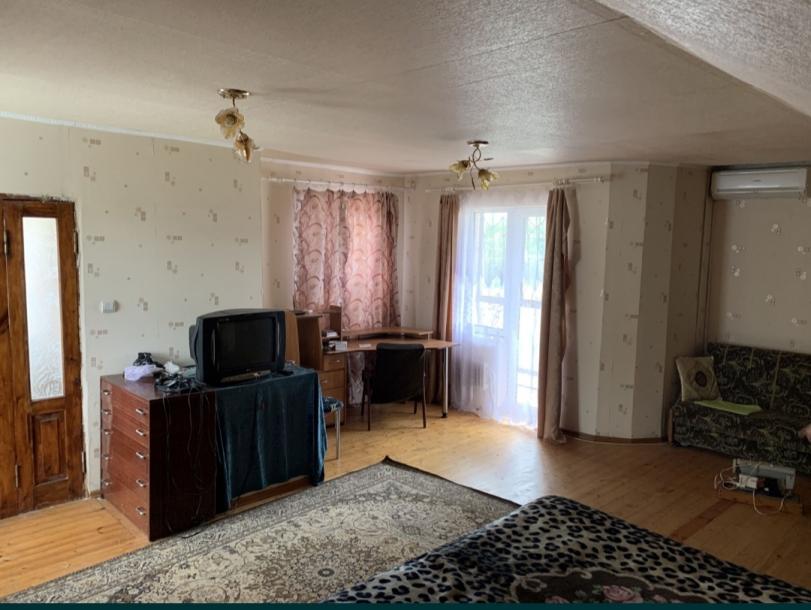 Дом, 3-кімн., Шаровка (Богодухов), Богодуховский район