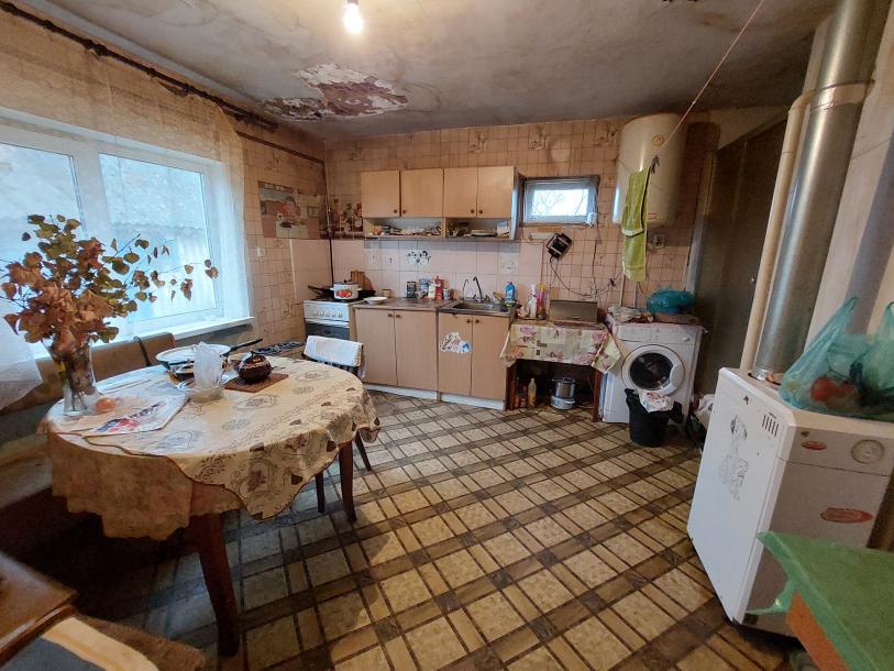 Дом, 4-кімн., Высочиновка, Чугуевский район