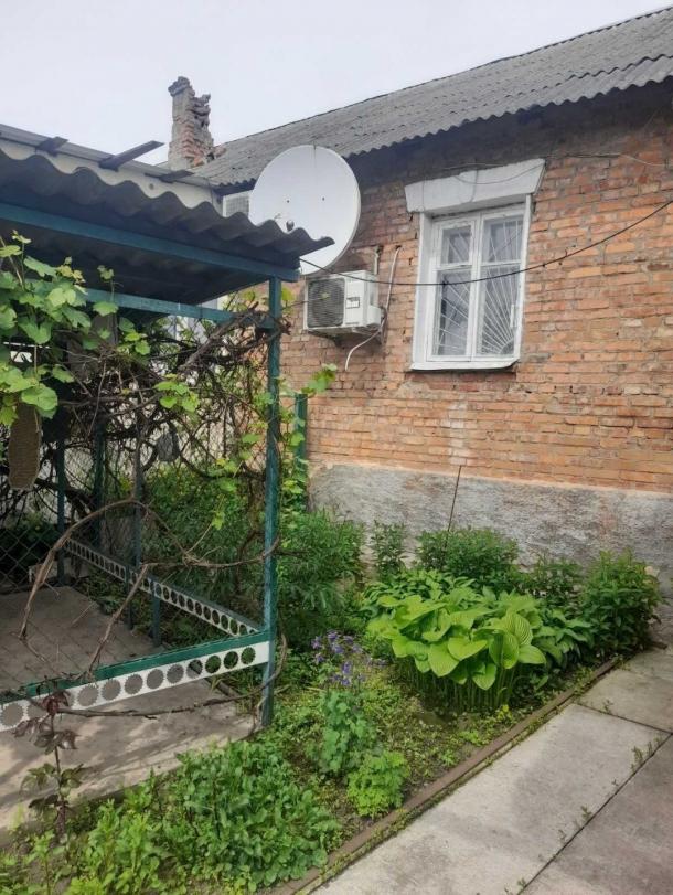 Дом, 2-кімн., Харьков, Основа