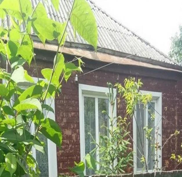 Дом, 4-кімн., Печенеги, Чугуевский район