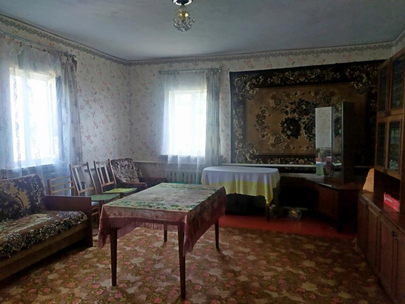 Дом, 4-кімн., Малиновка, Чугуевский район