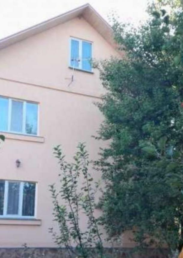 Дом, 6-кімн., Бабаи, Харьковский район