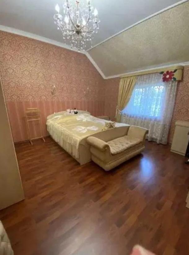 Дом, 5-кімн., Харьков, ХТЗ