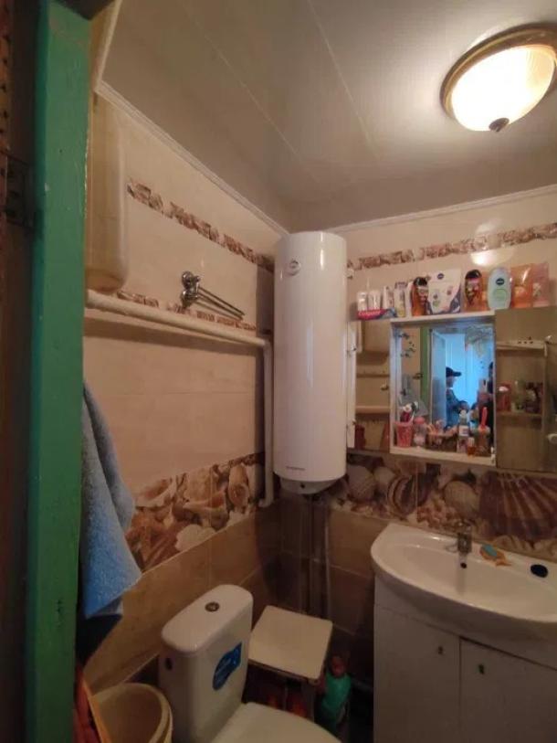 Дом, 5-кімн., Чугуев, Чугуевский район