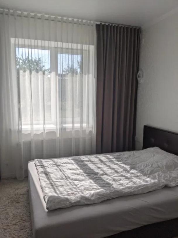 Дом, 5-кімн., Мерефа, Харьковский район