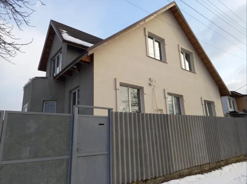 Дом, 5-кімн., Мерефа, Харьковский район