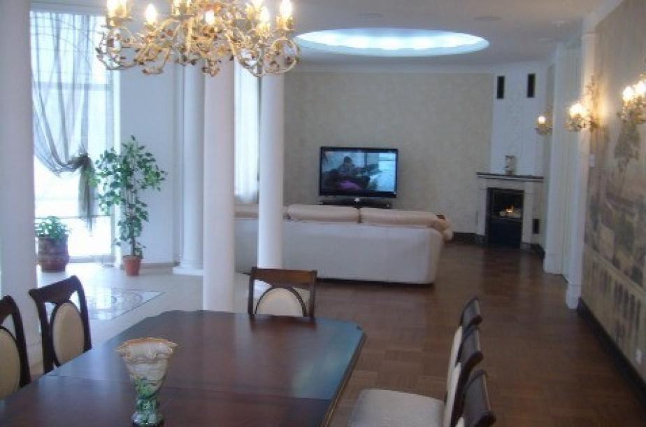 Элитный дом, 4-кімн., Харьков, Павлово Поле