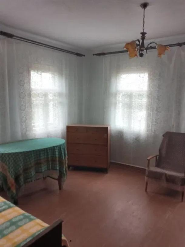 Дом, 3-кімн., Печенеги, Чугуевский район