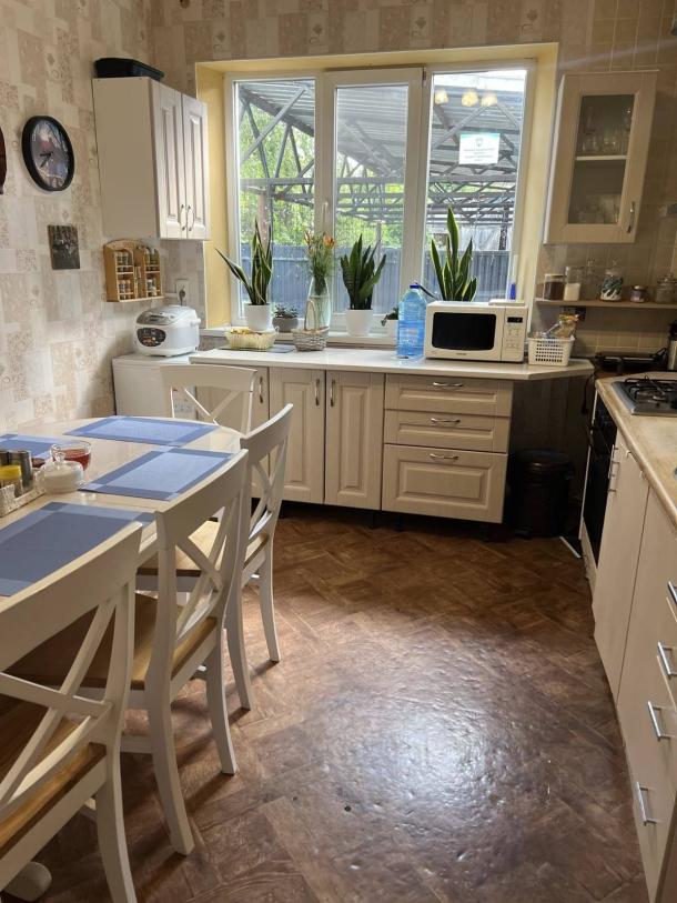 Дом, 5-кімн., Дергачи, Харьковский район