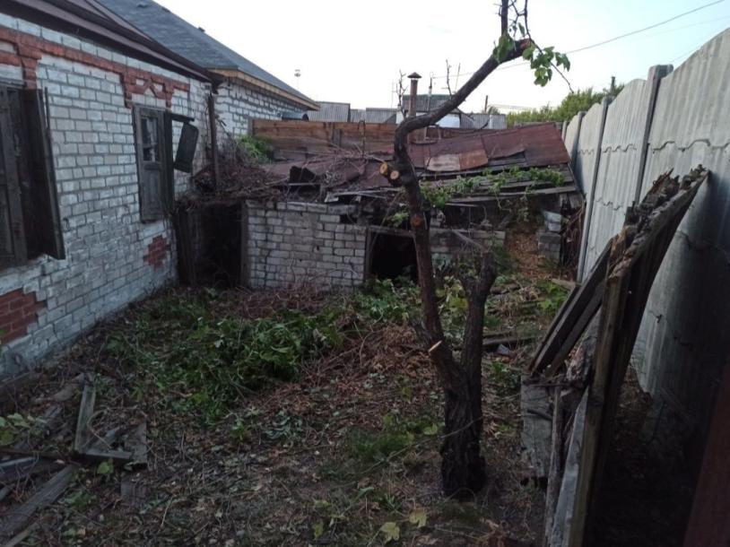 Дом, 2-кімн., Харьков, Жихарь