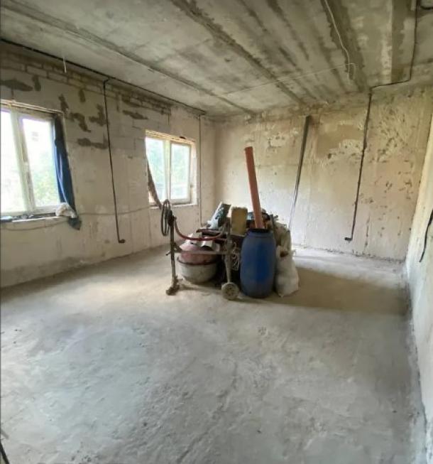 Дом, 6-кімн., Харьков, Павленки