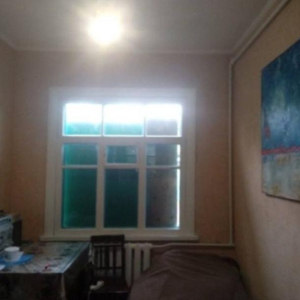 Дом, 4-кімн., Люботин, Харьковский район