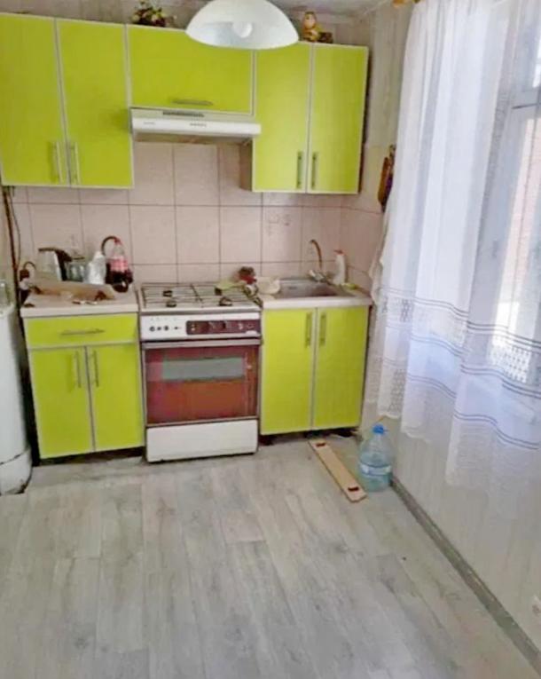 Дом, 3-кімн., Пивденное (Харьк.), Харьковский район