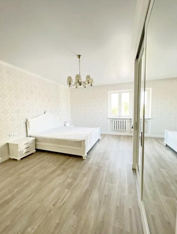 Элитный дом, 4-кімн., Харьков, Тюринка