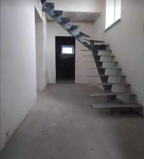 Дом, 5-кімн., Харьков, Киевская метро