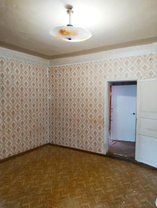 Дом, 3-кімн., Люботин, Харьковский район