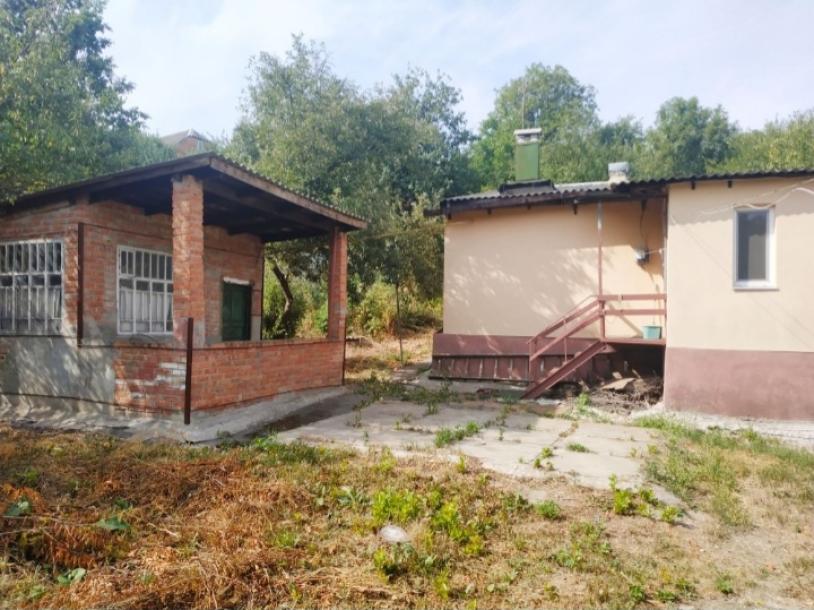 Дом, 3-кімн., Люботин, Харьковский район
